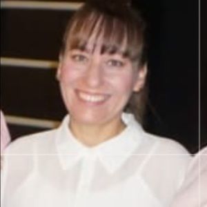 Meet your Posher, Faviola